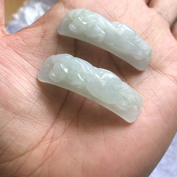 1 pcs / 2 pcs 38 mm genuine natural jadeite pixiu pattern arched shape bead