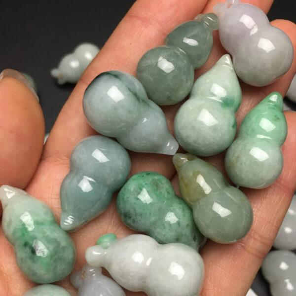 gourd bead, jade gourd, jade bead, jadeite bead, jade pendant