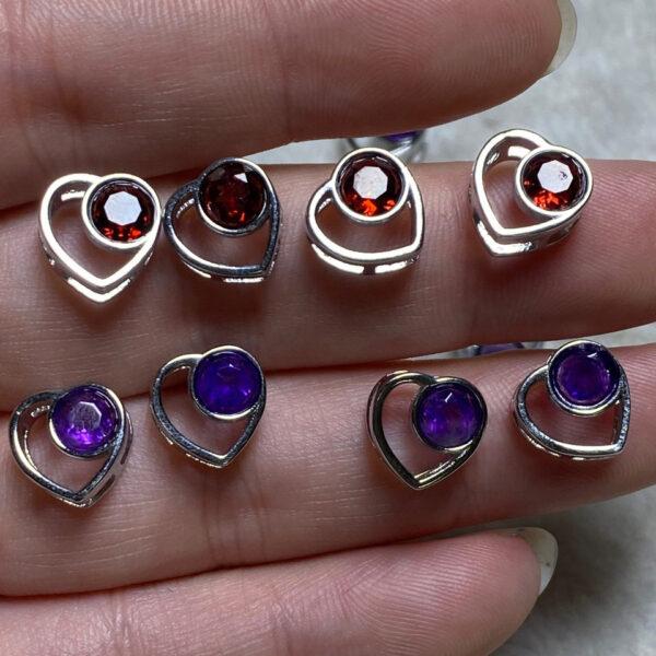 10 pcs / 20 pcs heart shape natural amethyst charm