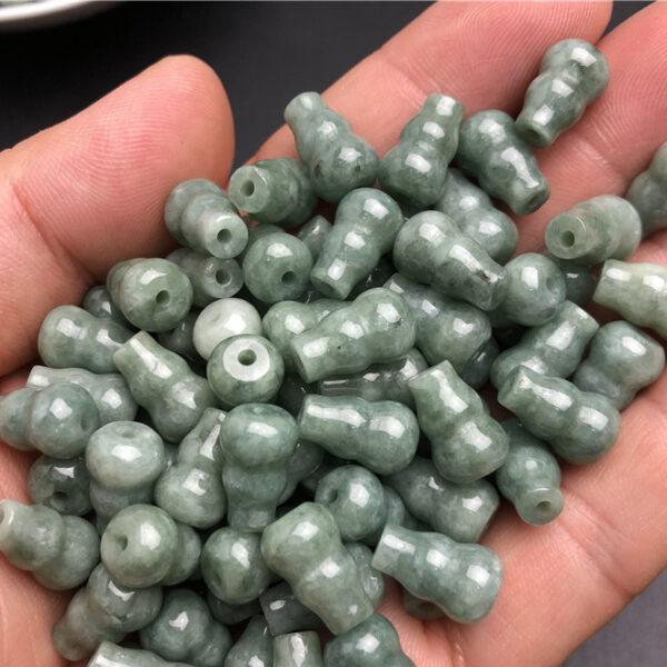 20 pcs / 50 pcs gourd shape genuine natural oily green jadeite bead, jade bead