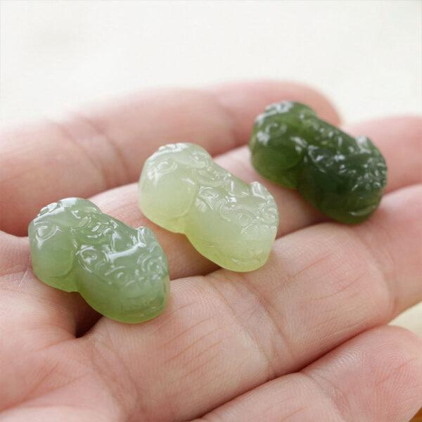 fine pixiu shape genuine natural green nephrite jade charm pendant bead